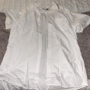 White short sleeve button up ! 2xl